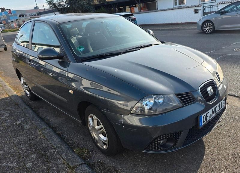 Grau Gebraucht 2006 Seat Ibiza Comfort Limousine | 499 € (Superpreis) - Bild 1/4