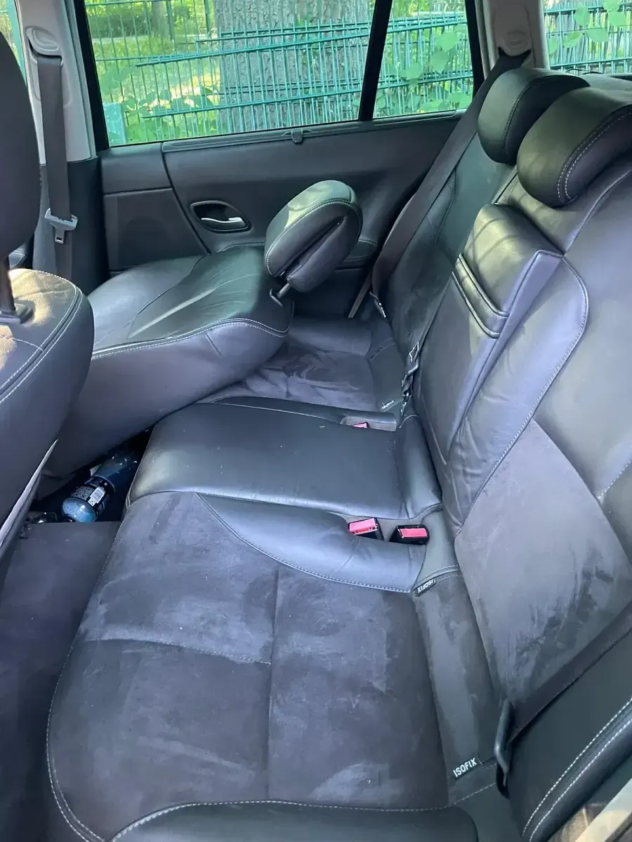 Gebraucht Renault Laguna II R.S. 139 PS (102 kW) 2007 Blau Kombi