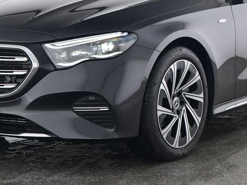 Gebraucht Mercedes E300 Exclusive 204 PS (150 kW) 2025 Szary Kombi