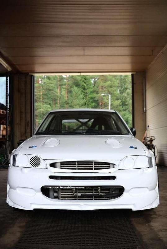 Gebraucht Ford Escort RS 460 PS (338 kW) 1992 Limousine