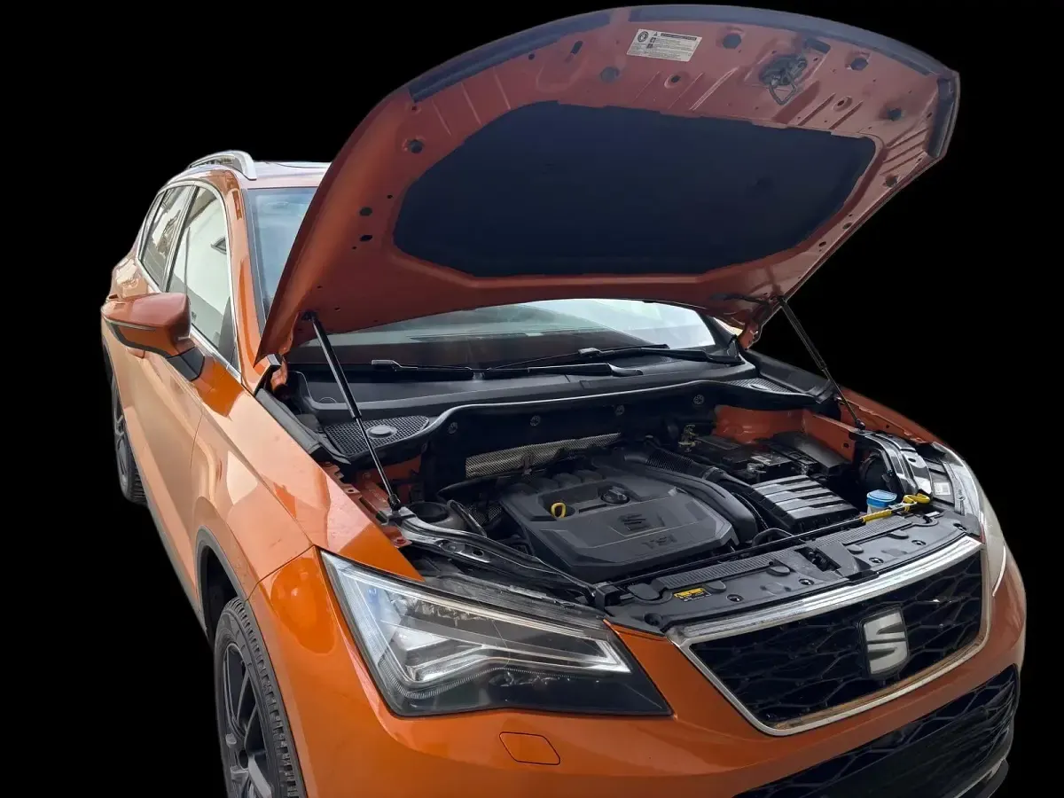 Usado Seat Ateca XCELLENCE 150 CV (110 kW) 2019 Naranja SUV