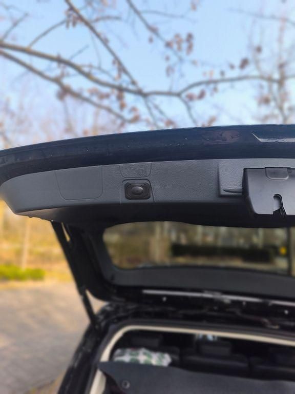 Gebraucht Ford C-MAX Titanium 163 PS (119 kW) 2014 Schwarz Van / Kleinbus