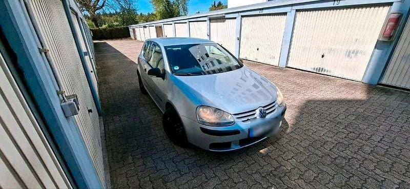 Second-hand VW Golf V 80 CP (58 kW) 2007 Argintiu Hatchback