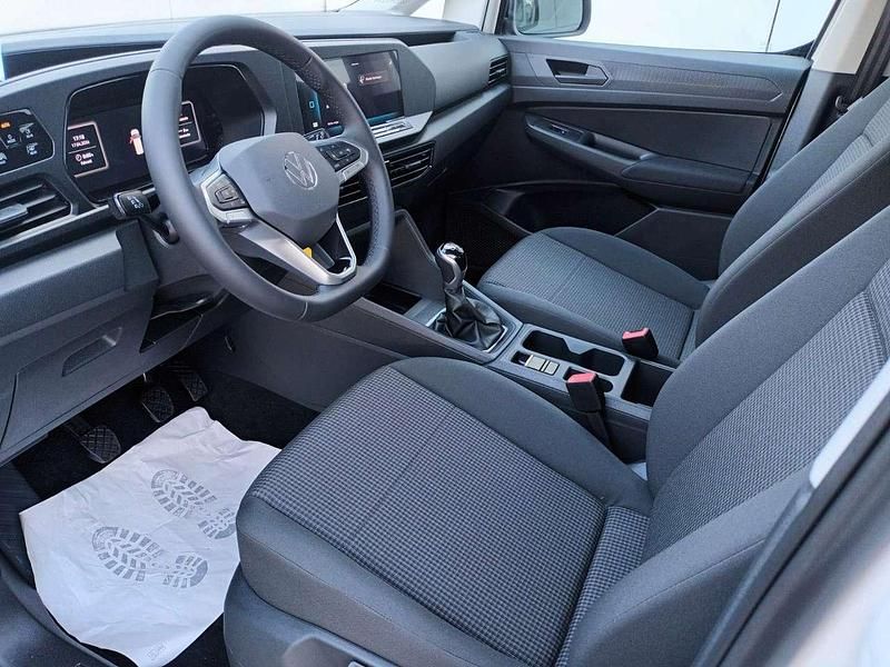 Neu VW Caddy 116 PS (85 kW) 2026 Candyweiß Van / Kleinbus