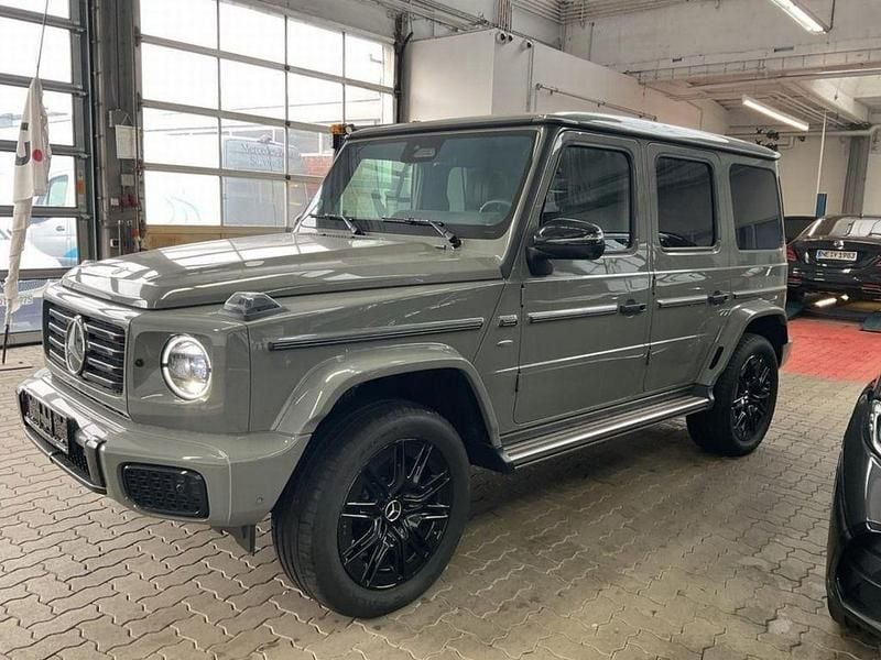 Gebraucht Mercedes G580 AMG 431 kW (587 PS) 2025 Schwarz SUV