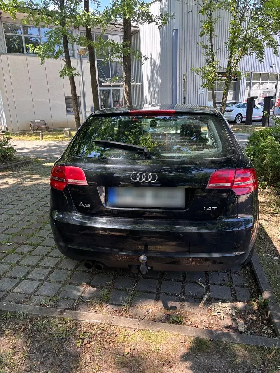 Gebraucht Audi A3 Ambition 125 PS (91 kW) 2010 Schwarz Kleinwagen