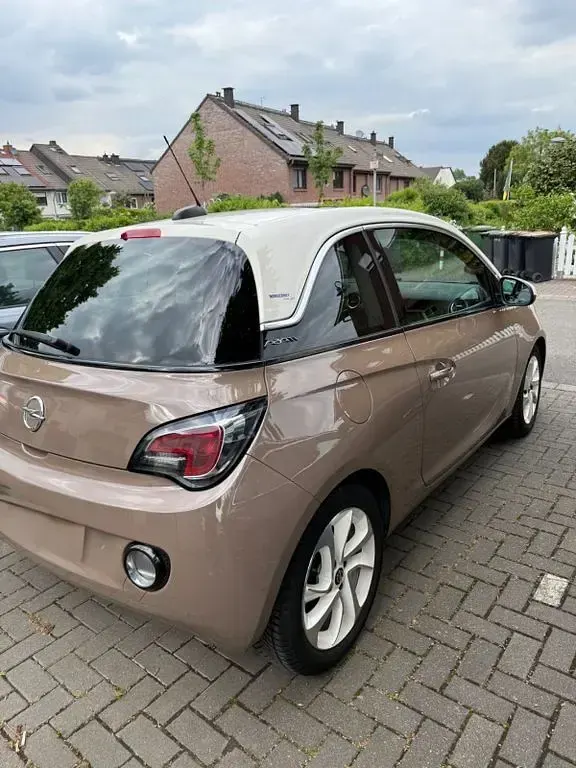 Gebraucht Opel Adam Glam 116 PS (85 kW) 2018 Beige Kleinwagen
