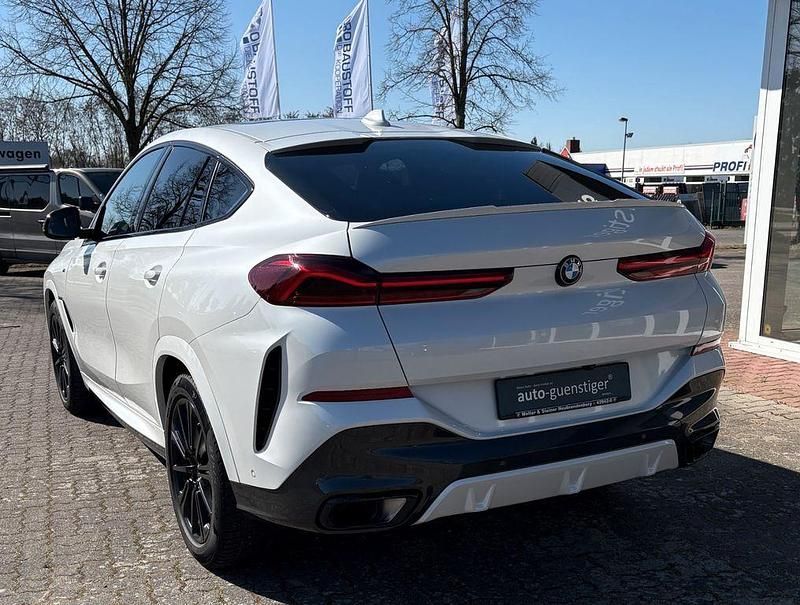 Gebraucht BMW X6 M Sport 340 PS (250 kW) 2023 Weiß SUV