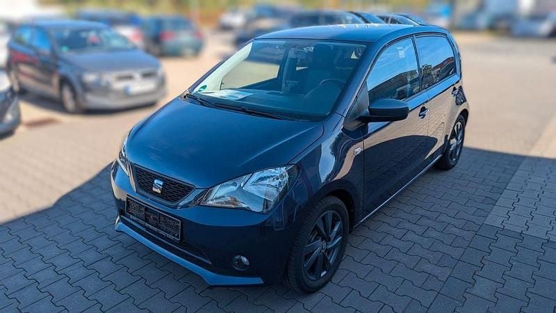 Blue blueberry blau perleffekt Gebraucht 2016 Seat Mii CONNECT Kleinwagen | 7.900 € (Fairer Preis) - Bild 1/4