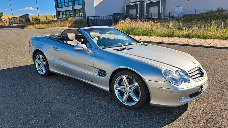 Gebraucht Mercedes SL500 306 PS (225 kW) 2001 Silber Cabrio