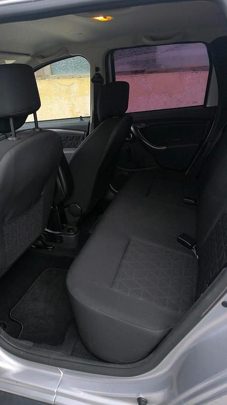 Gebraucht Dacia Duster 109 PS (80 kW) 2015 Silber SUV