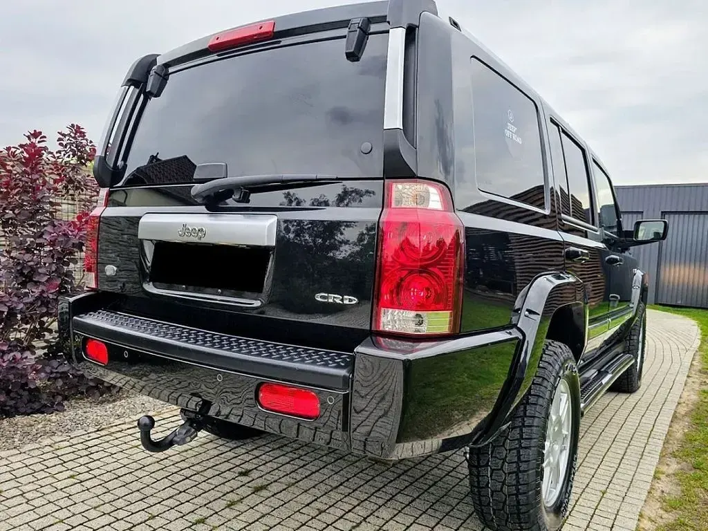 Gebraucht Jeep Commander Overland 218 PS (160 kW) 2010 Schwarz SUV