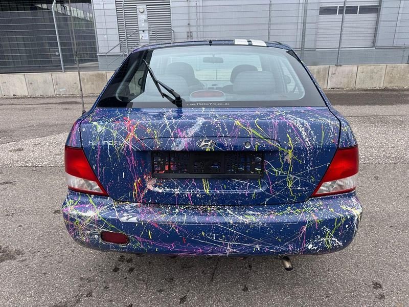 Gebraucht Hyundai Accent GLS 102 PS (75 kW) 2000 Grau Limousine