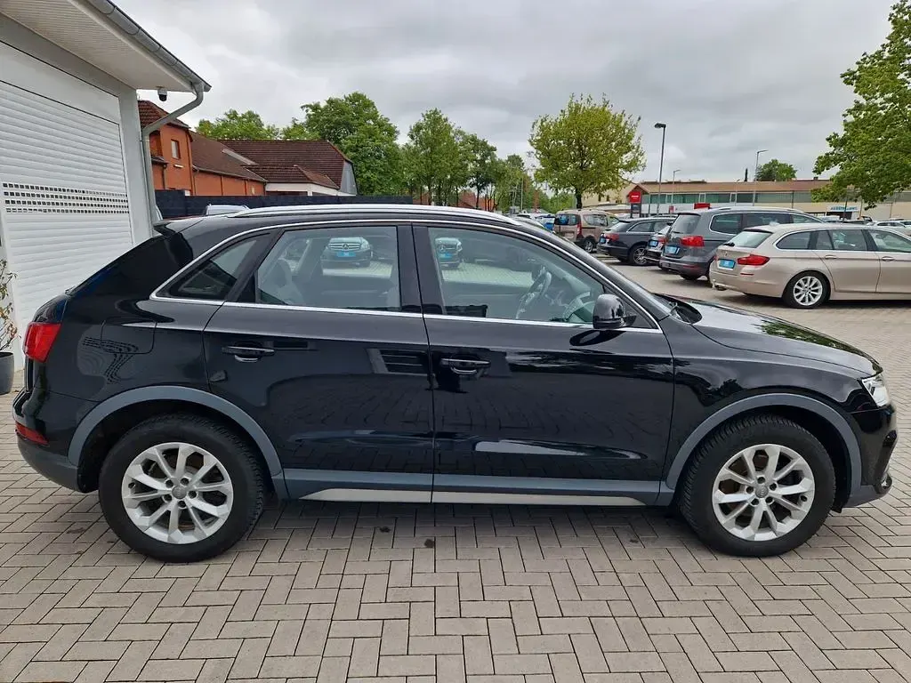 Gebraucht Audi Q3 Ambiente 184 PS (135 kW) 2016 Schwarz SUV