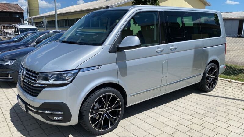 Silber Gebraucht 2022 VW T6.1 Exclusive Van | 69.000 € (Teuer) - Bild 1/4