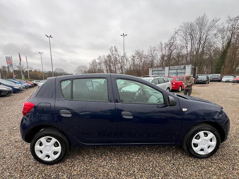 Gebraucht Dacia Sandero Ambiance 75 PS (55 kW) 2014 Blau Limousine