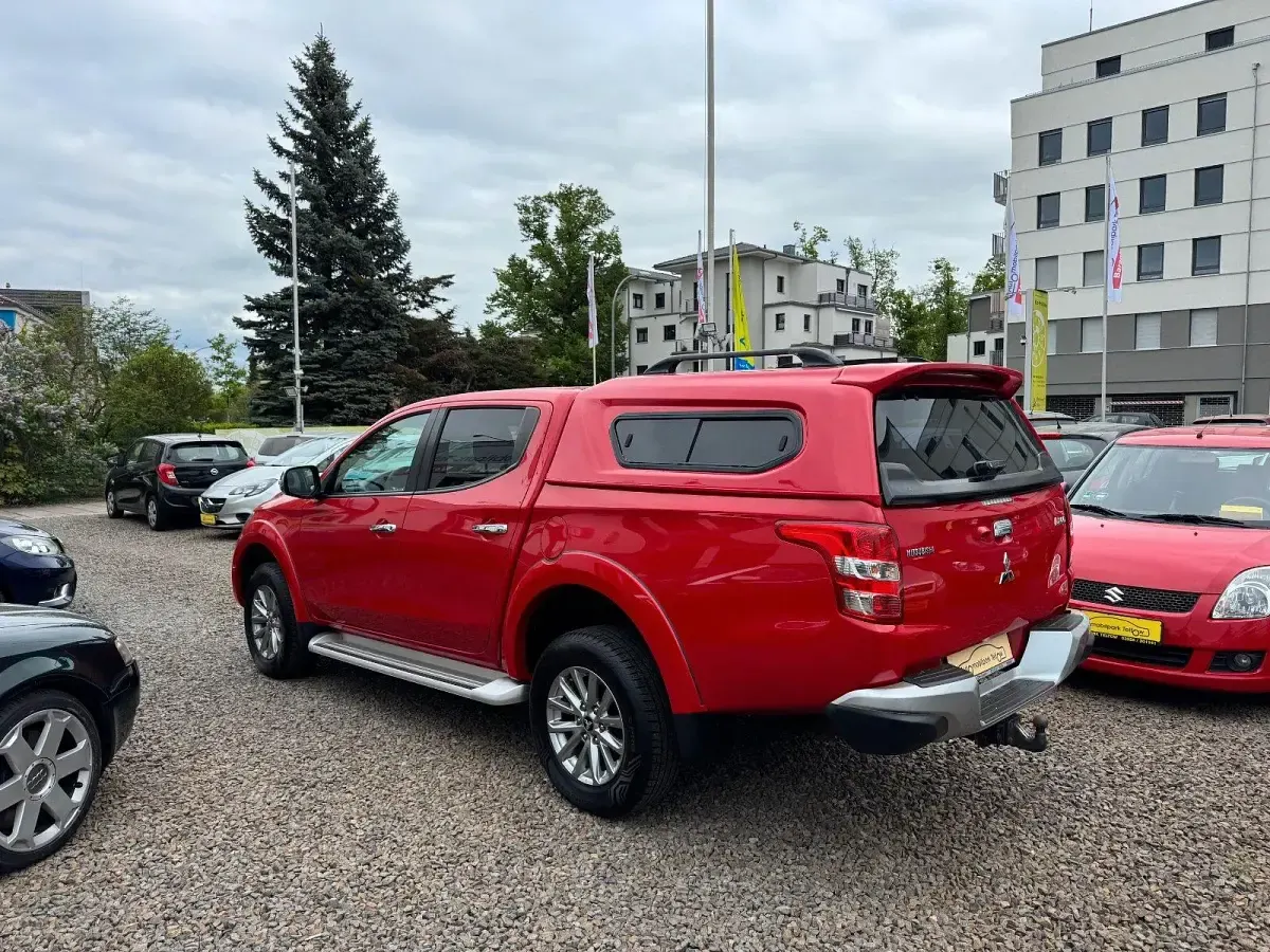 Gebraucht Mitsubishi L200 Plus 181 PS (133 kW) 2017 Palmarot (s) Pickup