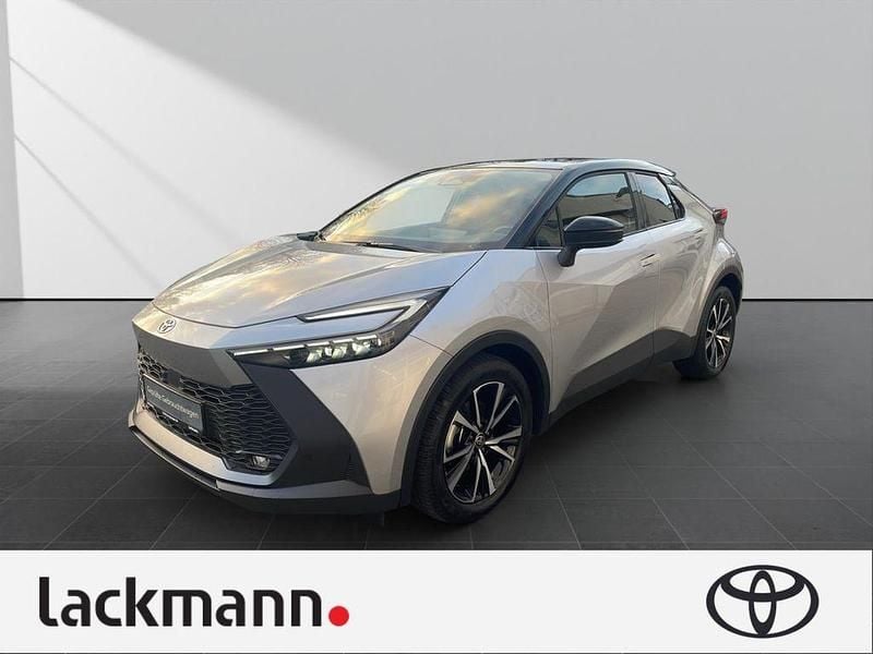 Silver metallic (1l0)/ black ( Gebraucht 2025 Toyota C-HR SUV | 29.990 € (Guter Preis) - Bild 1/4