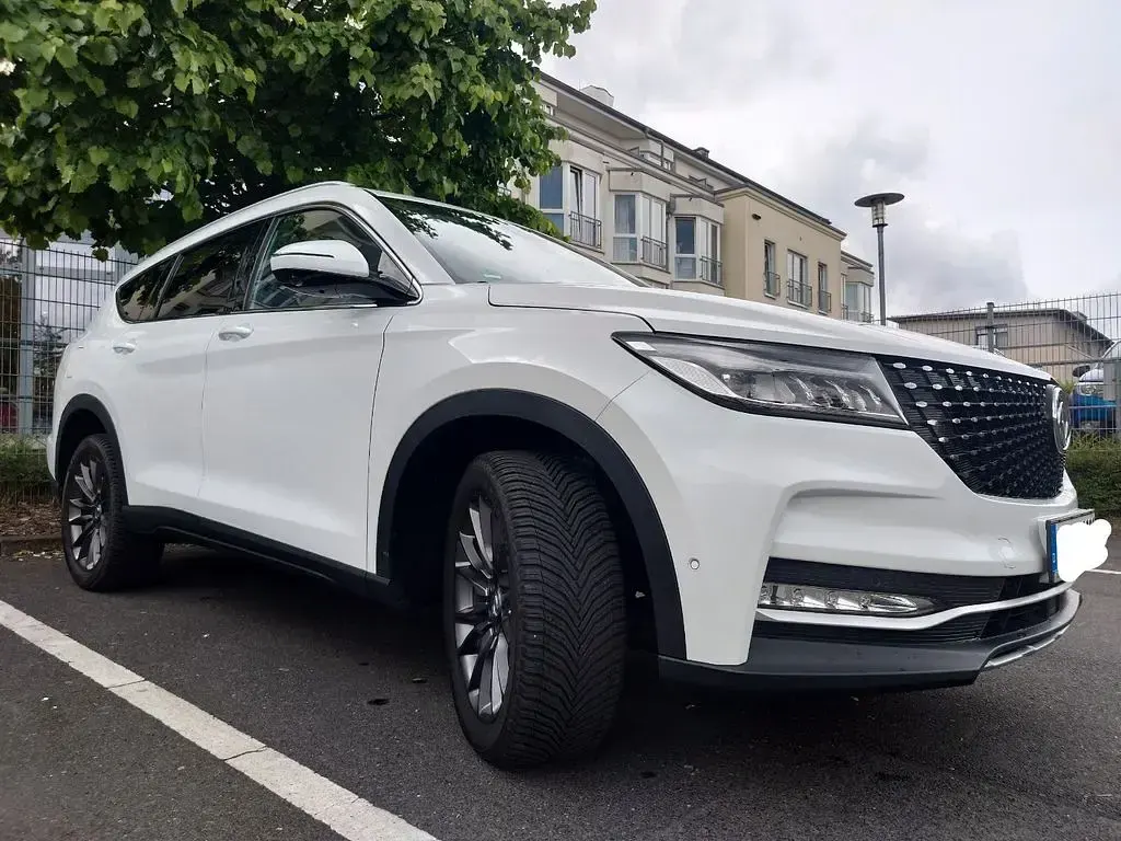 Gebraucht DFSK Fengon 220 PS (161 kW) 2024 Weiß SUV