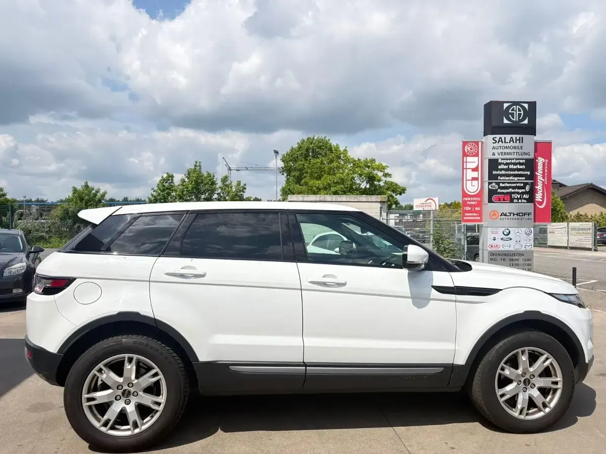 Gebraucht Land Rover Range Rover evoque Pure 150 PS (110 kW) 2012 Weiß SUV
