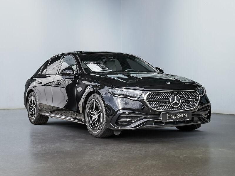 Schwarz Gebraucht 2024 Mercedes E200 AMG Limousine | 58.420 € (Fairer Preis) - Bild 1/4