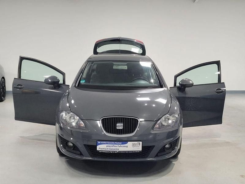 Gebraucht Seat Leon Stylance 125 PS (91 kW) 2009 Grau Kleinwagen
