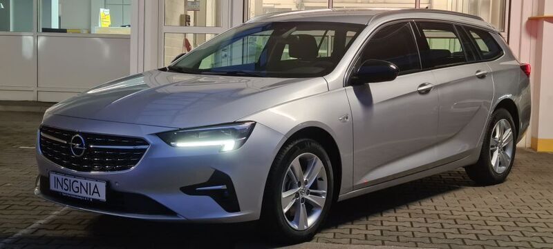 Silber Gebraucht 2021 Opel Insignia Elegance Kombi | 15.899 € (Fairer Preis) - Bild 1/4
