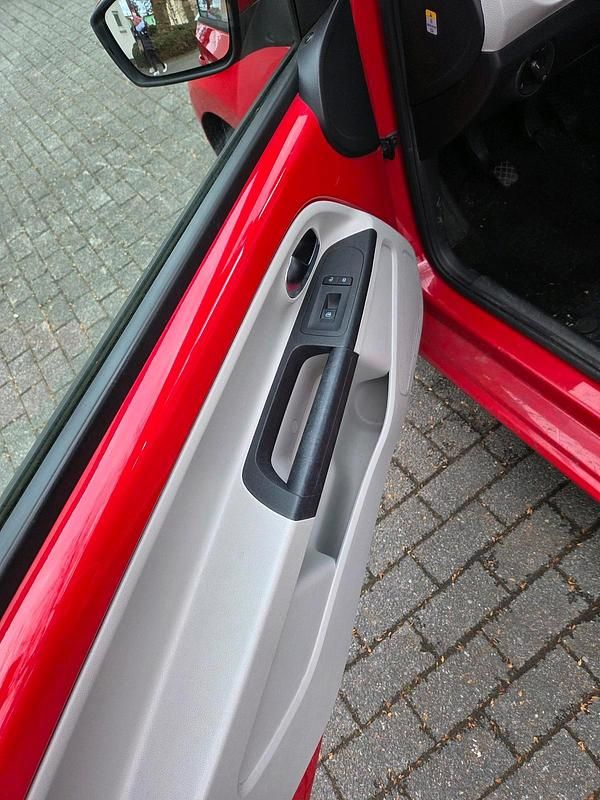 Gebraucht Seat Mii Style 60 PS (44 kW) 2012 Rot Kleinwagen