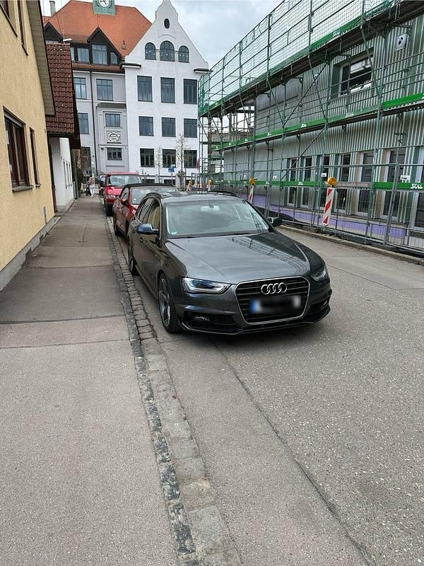 Gebraucht Audi A4 S-Line 170 PS (125 kW) 2015 Grau Kombi