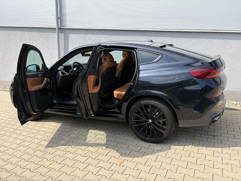 Schwarz Gebraucht 2025 BMW X6 M Sport SUV | 85.000 € (Superpreis) - Bild 1/4