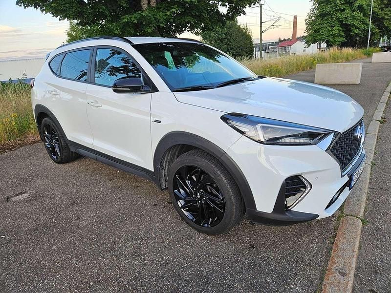 Weiß Gebraucht 2020 Hyundai Tucson Advantage SUV | 17.600 € (Fairer Preis) - Bild 1/4