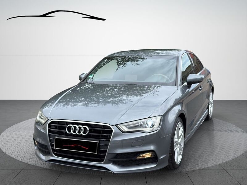 Grau Gebraucht 2015 Audi A3 Ambition Limousine | 13.000 € (Guter Preis) - Bild 1/4