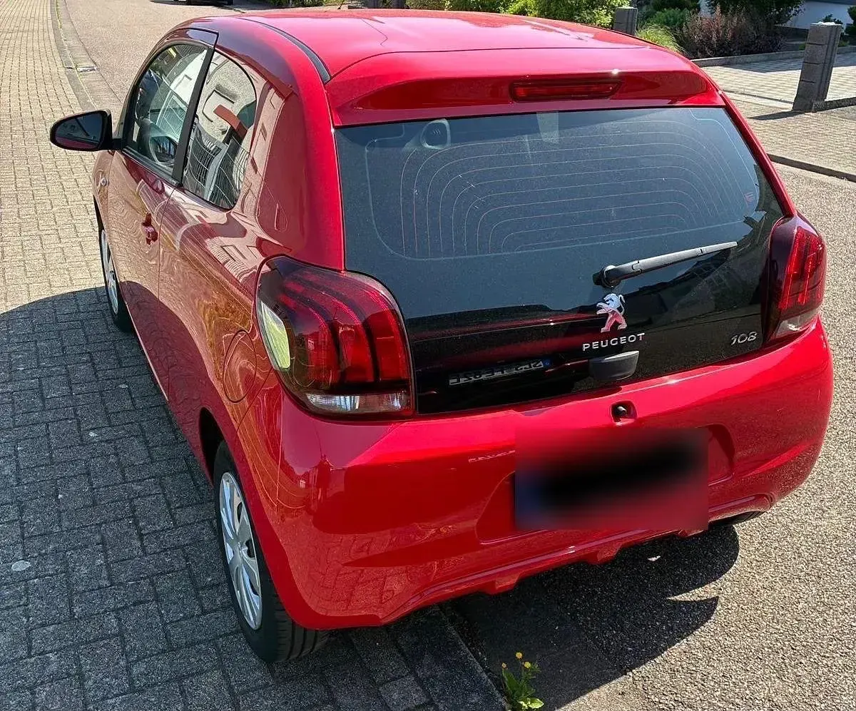 Gebraucht Peugeot 108 69 PS (50 kW) 2019 Rot Kleinwagen