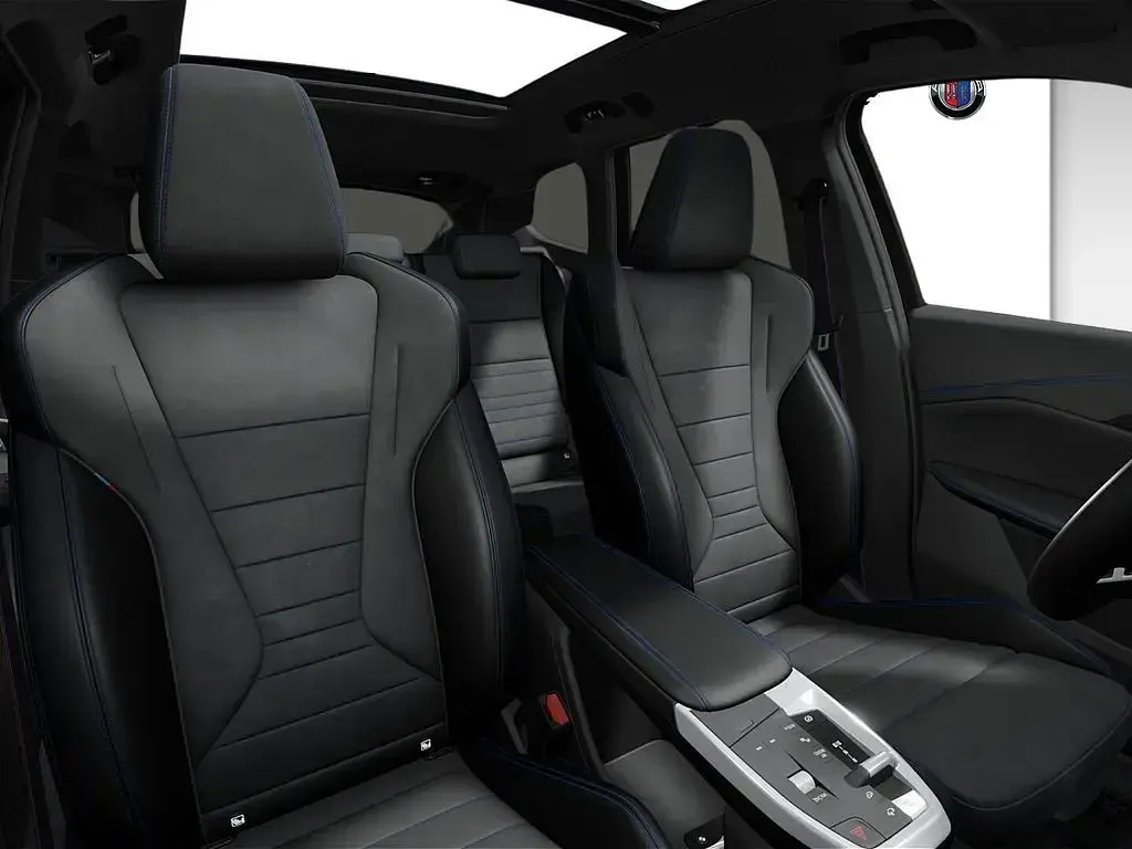 Neu BMW iX1 Performance 230 kW (313 PS) 2026 Schwarz SUV
