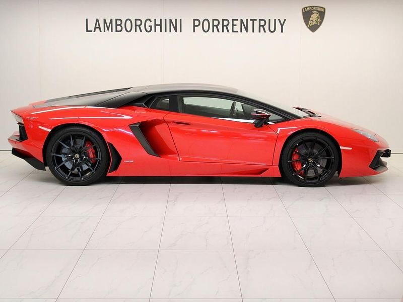 Gebraucht Lamborghini Aventador 700 PS (514 kW) 2016 Rot