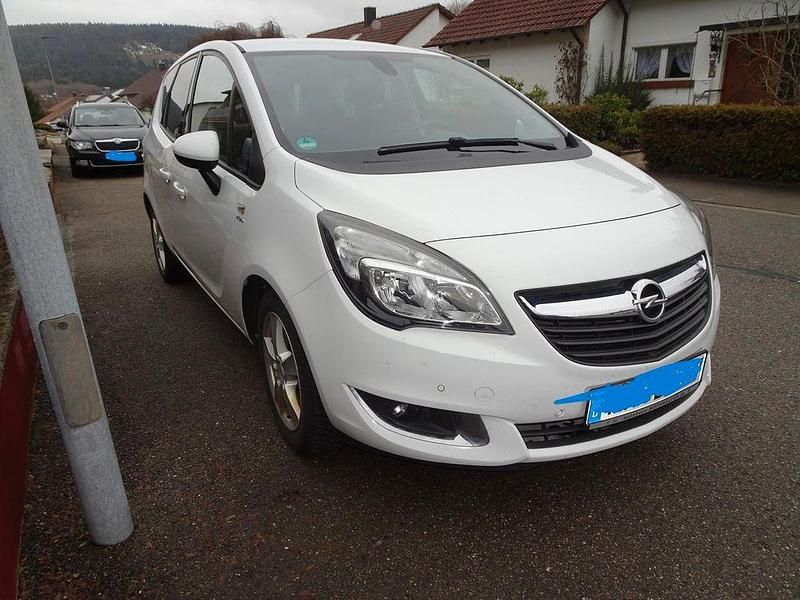 Gebraucht Opel Meriva Active 120 PS (88 kW) 2017 Weiß Van / Kleinbus