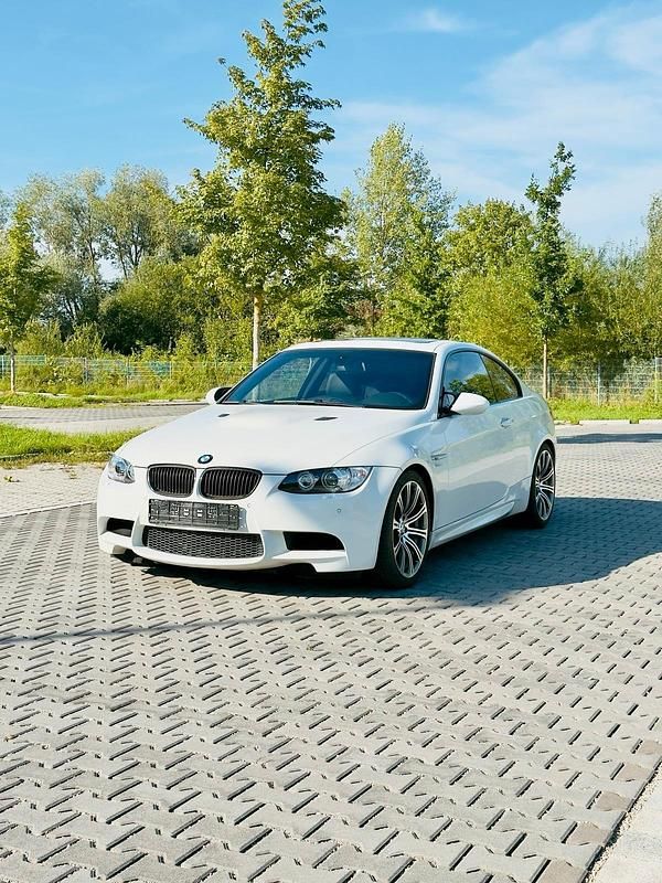 Gebraucht 2025 BMW M3 Coupé | 58.900 € - Bild 1/4