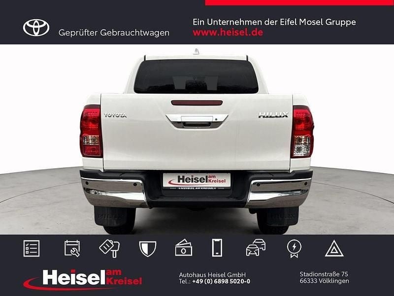 Gebraucht Toyota HiLux Comfort 204 PS (150 kW) 2023 Schneeweiß Abholung