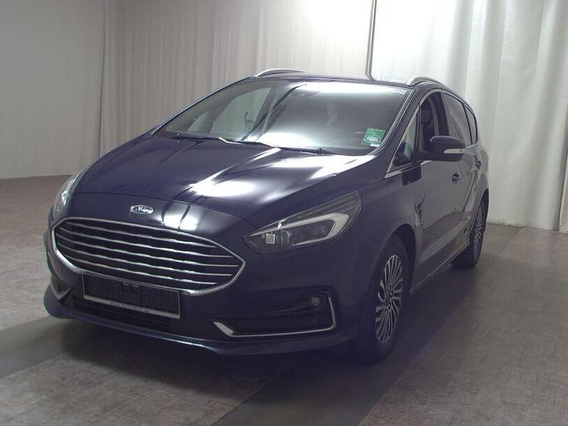 Gebraucht Ford S-MAX Titanium 150 PS (110 kW) 2022 Blau Van / Kleinbus