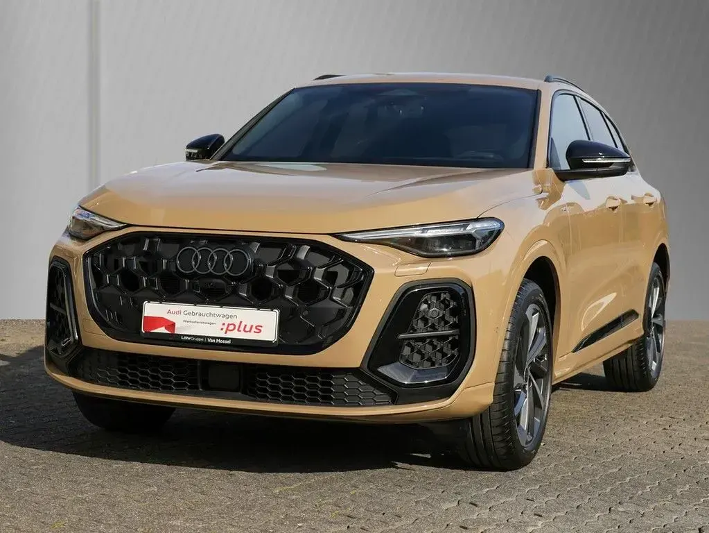 Gebraucht Audi Q5 S-Line 204 PS (150 kW) 2025 Sakhirgold metallic SUV