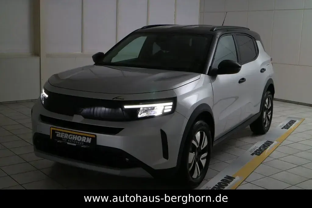 Neu Opel Frontera Ultimate 145 PS (106 kW) 2026 Silber SUV