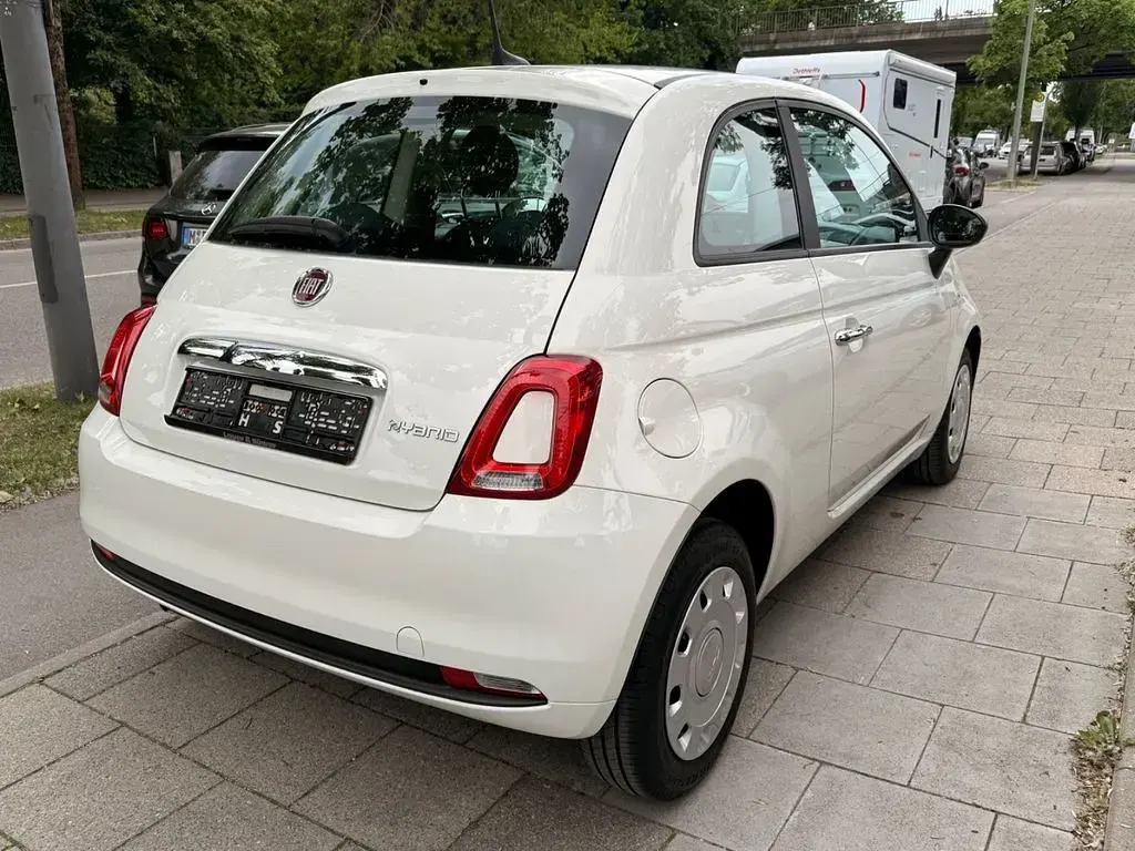 Gebraucht Fiat 500 69 PS (50 kW) 2022 Bianco bianco/ bossa nova/calc Kleinwagen