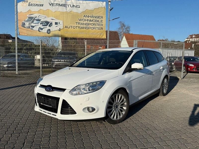 Gebraucht Ford Focus Titanium 150 PS (110 kW) 2014 Weiß Kombi