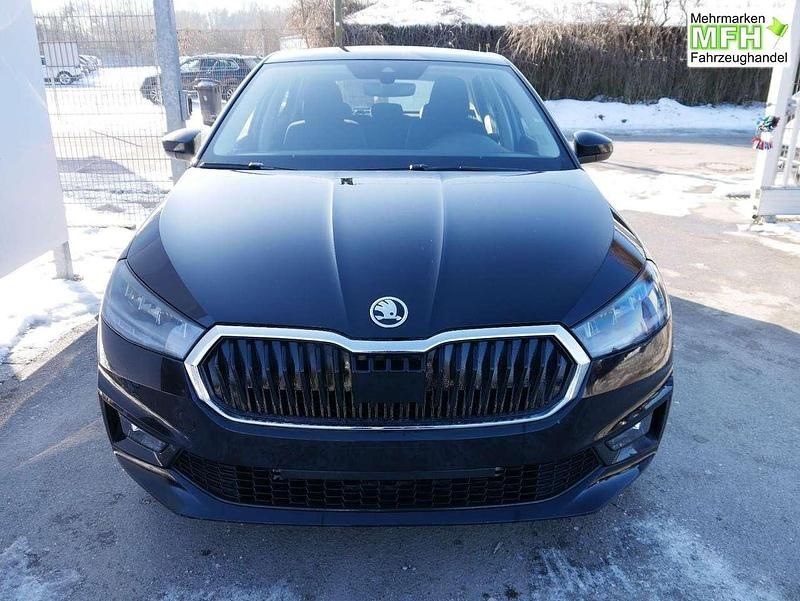 Neu Skoda Fabia Selection 116 PS (85 kW) 2026 Blackmagic perleffekt Limousine