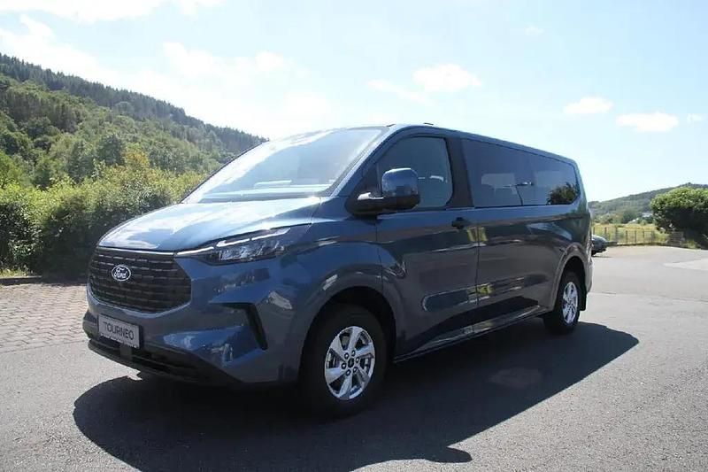 Gebraucht Ford Transit Custom Trend 136 PS (100 kW) 2024 Chromablau metallic Van / Kleinbus