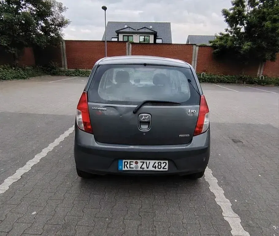 Gebraucht Hyundai i10 Style 75 PS (55 kW) 2008 Grau Kleinwagen