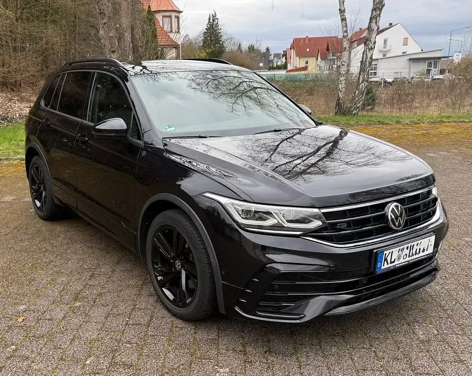 Gebraucht VW Tiguan R-line 204 PS (150 kW) 2021 Schwarz SUV