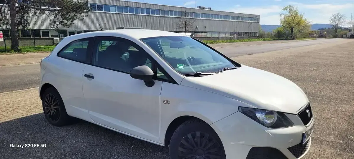 Gebraucht Seat Ibiza 60 PS (44 kW) 2011 Weiß Limousine
