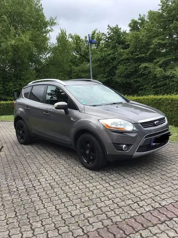 Usata Ford Kuga Titanium 140 CV (102 kW) 2012 Marrone SUV