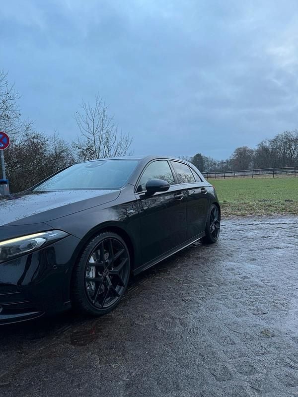 Gebraucht Mercedes A35 AMG AMG 306 PS (225 kW) 2021 Schwarz Limousine